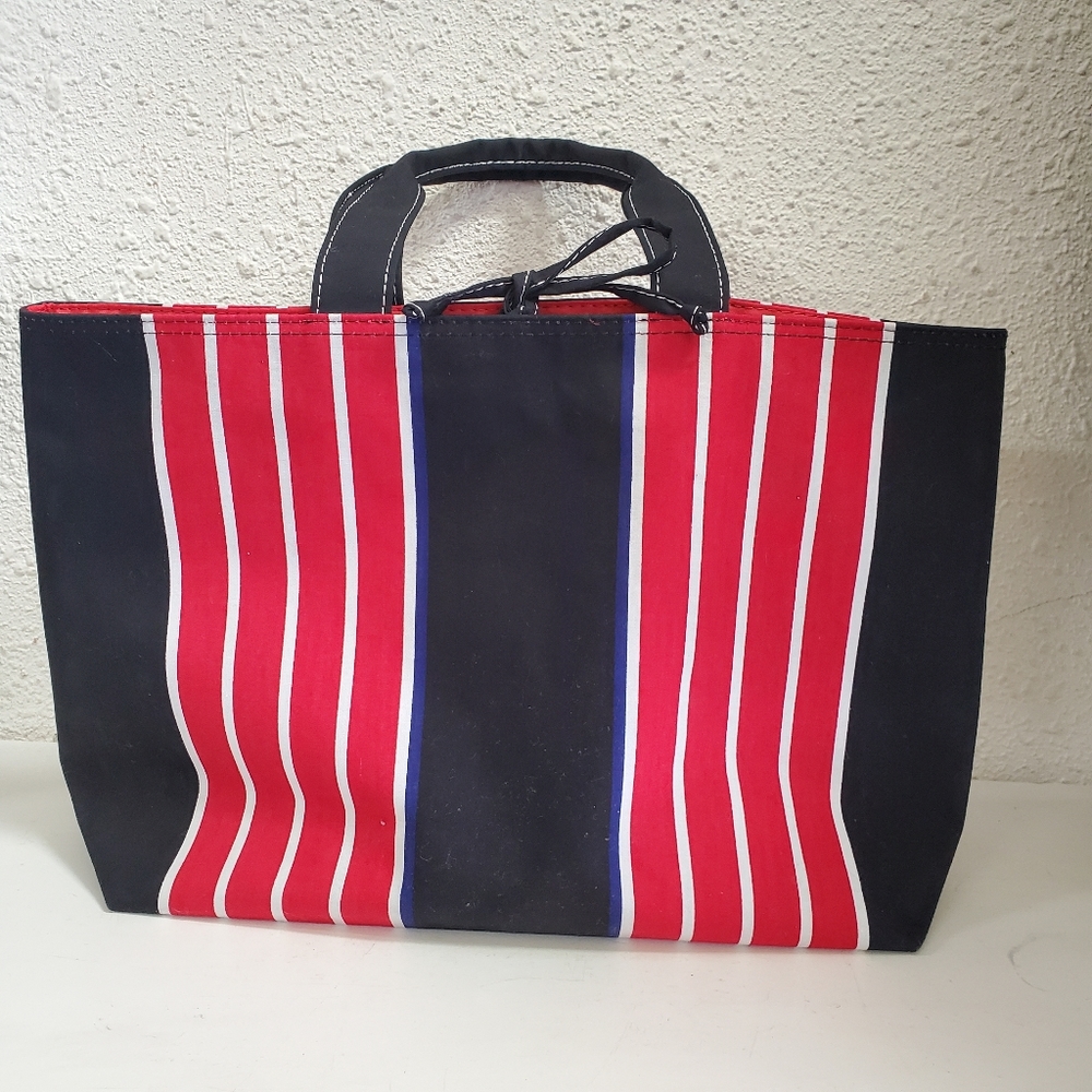 Red white black blue line tie large tote bag